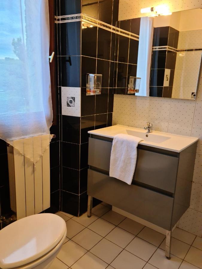 Auberge La Folie Sausset-les-Pins Buitenkant foto